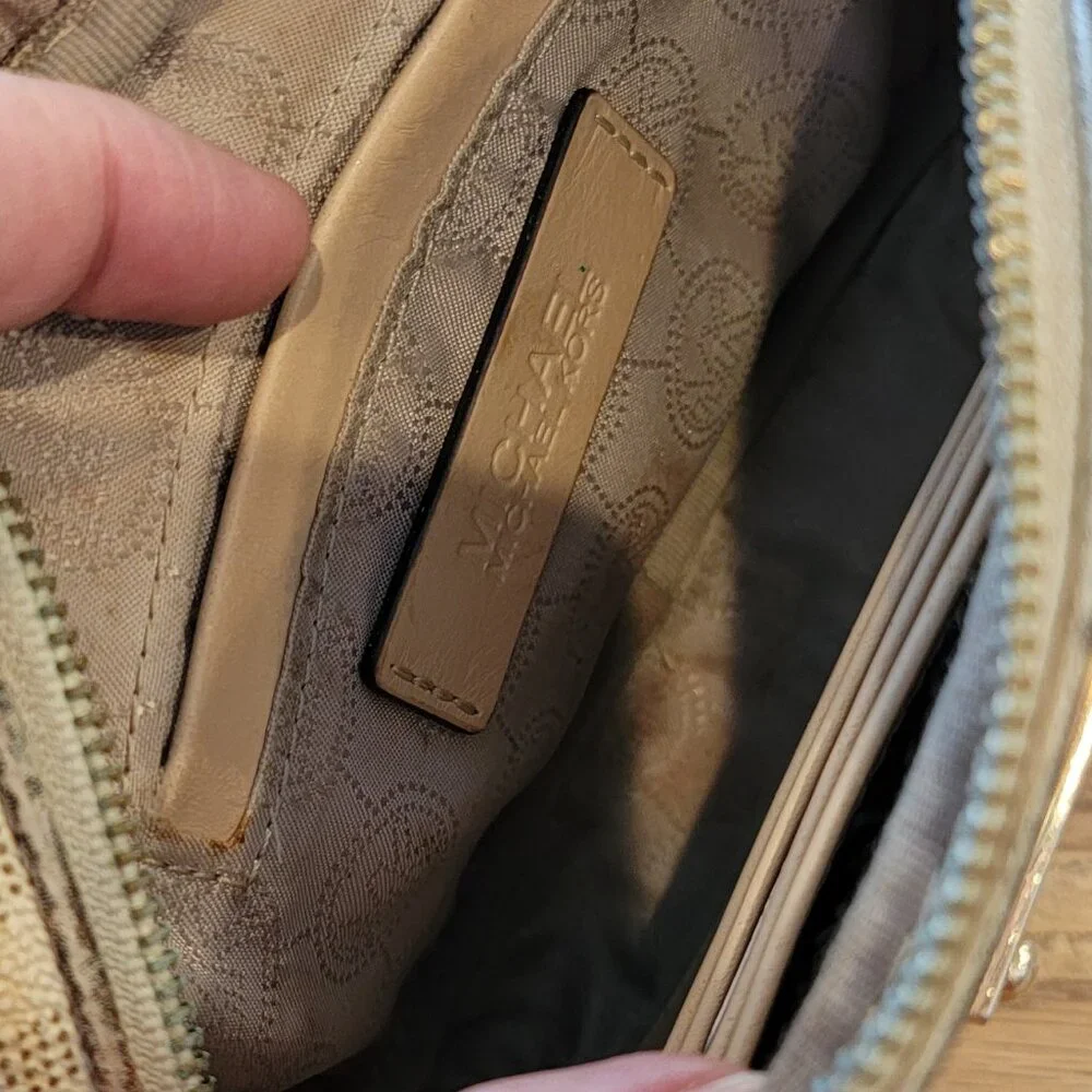 Michael Kors Jet Set Travel Signature Logo Canvas Small Crossbody Vanilla/Acorn - Picture 14 of 16